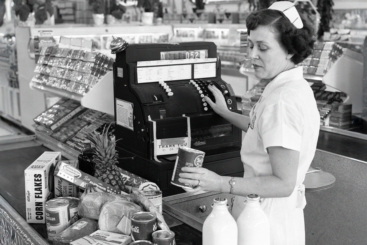 Grocery store cashier