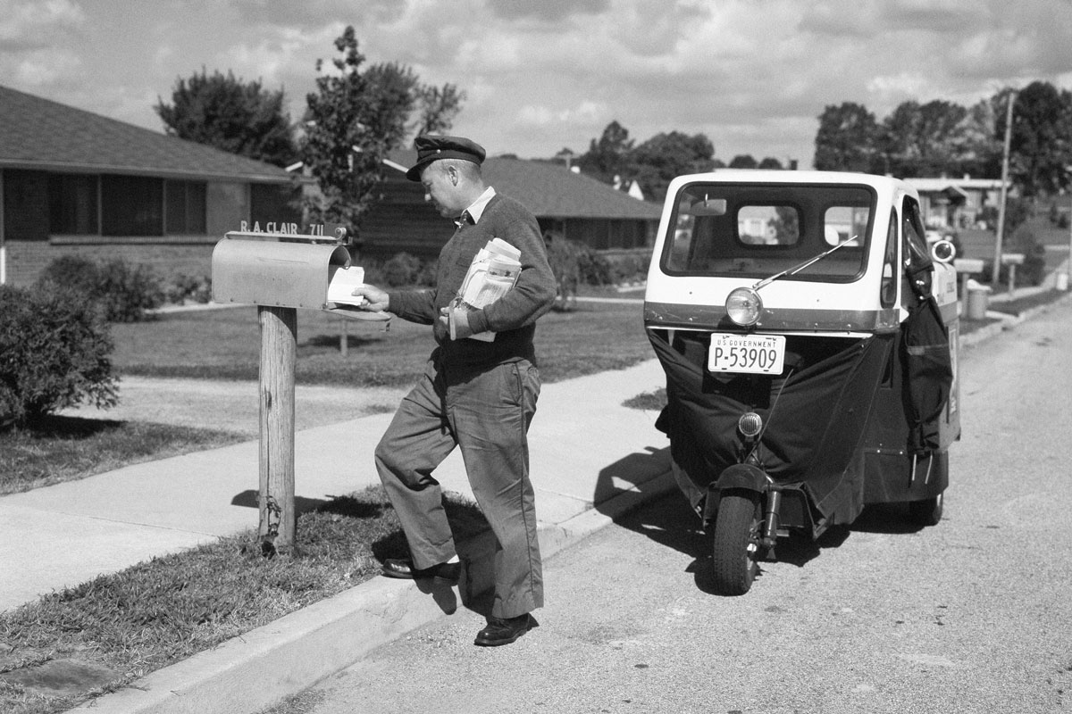 Postal worker, 1958
